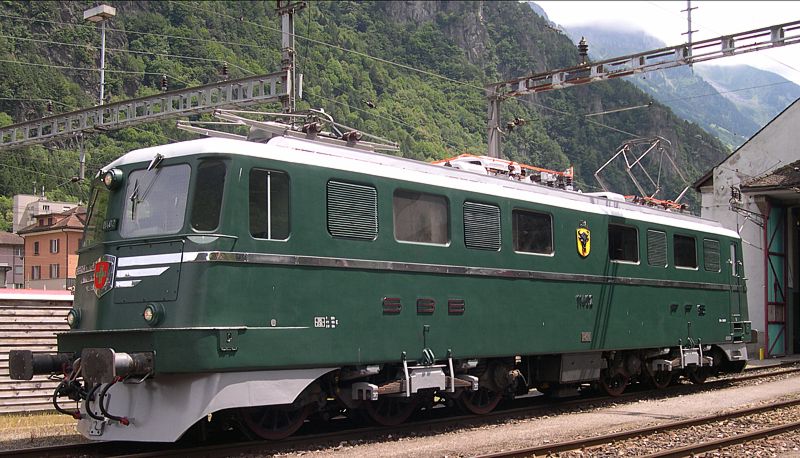 Comment se passer du moteur 5 pôles réf. 211901 SBB_Ae-66-11402-Uri